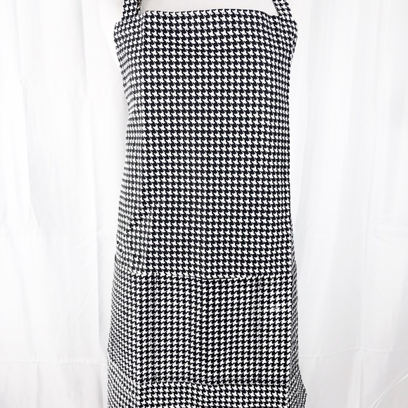 Alabama Inspired Houndstooth Adult Apron - Picture 2 of 6